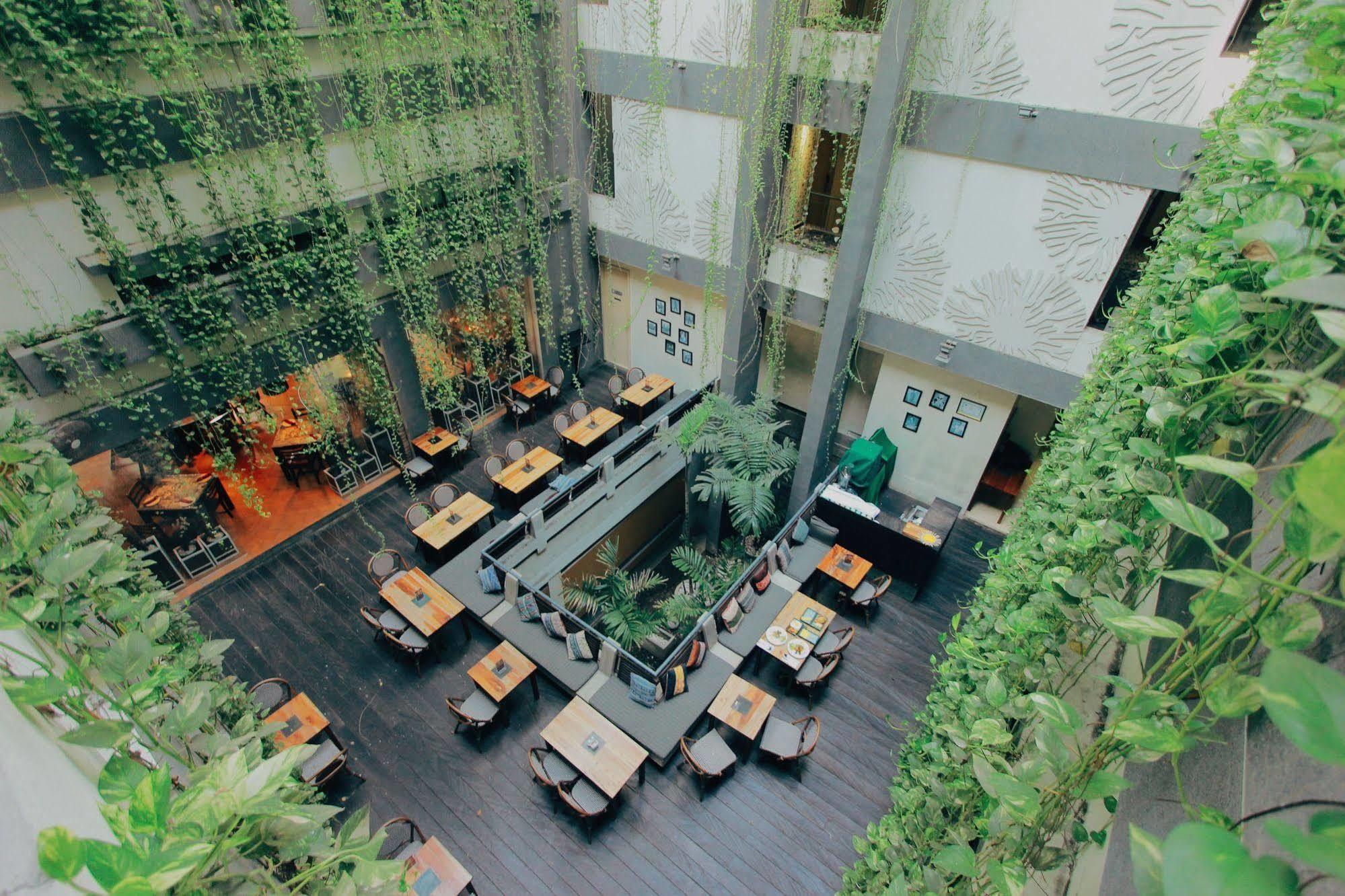 Hotel Grandmas Legian