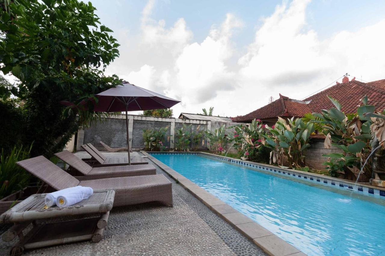 Holiday home The Guest Kuta *