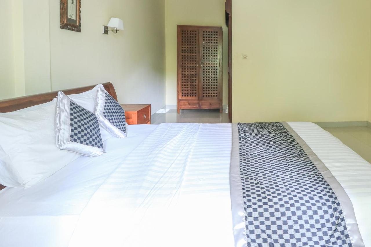 Guest house Surfaris On Poppies 2 Legian (Bali)