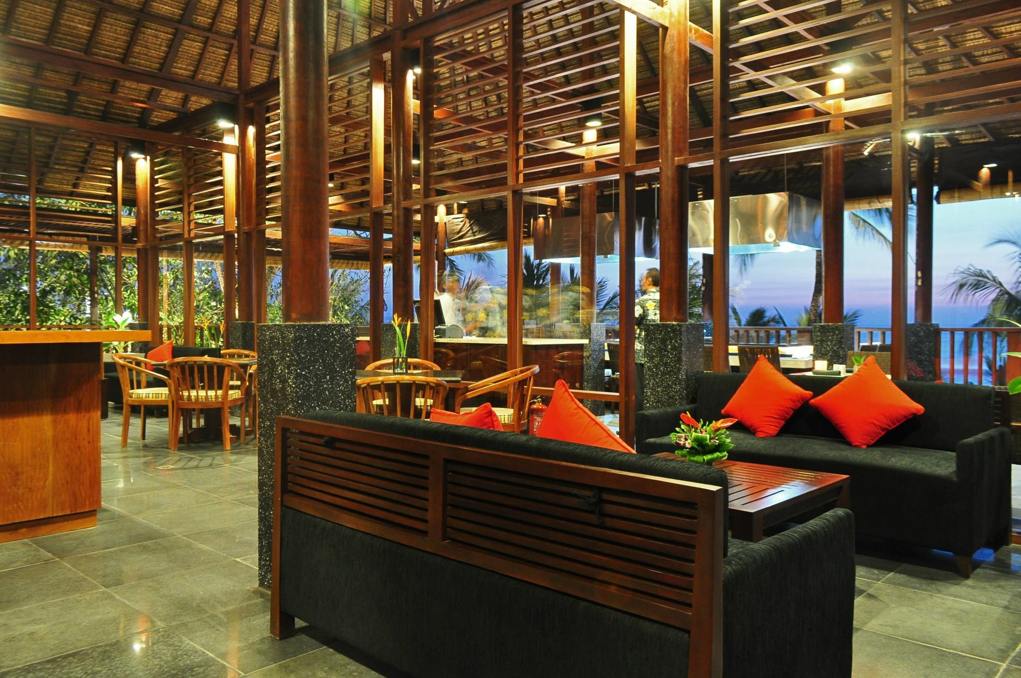 Legian Beach Villas 3*