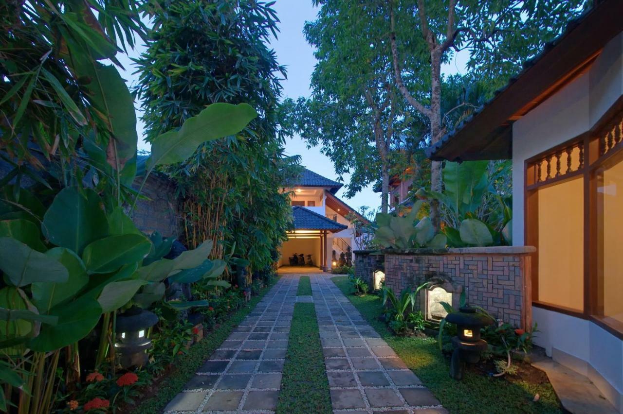 Villa Tirta Kuta-legian Legian (Bali)