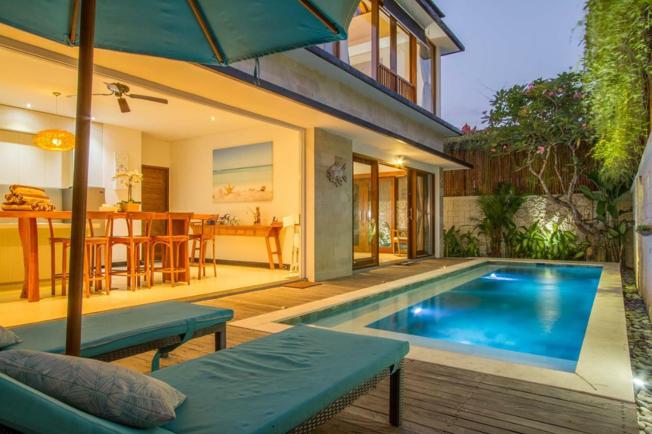 Villa Legian * Legian
