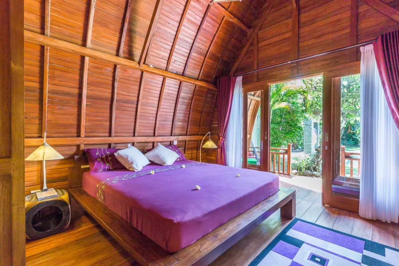 Villa Purple Legian (Bali)