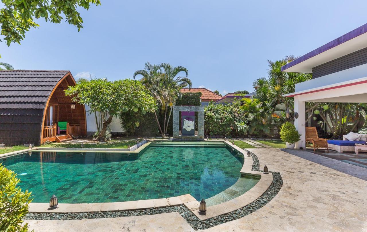 Purple Villa Legian (Bali)