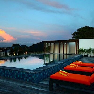 Hotel Sun Island &